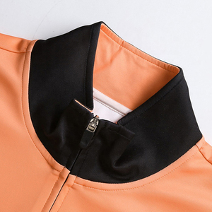 Combinaison de jogging imprimée 2 pièces pour hommes personnalisée en gros Survêtement à capuche à motif solide Ensemble de pantalons de survêtement à capuche d'hiver pour - Product Image 3