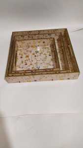 Ensemble de plateaux en bois enduit d'émail personnalisés de luxe avec un design végétal inspiré de l'art déco pour une présentation de repas et de service haut de gamme - Product Image 6