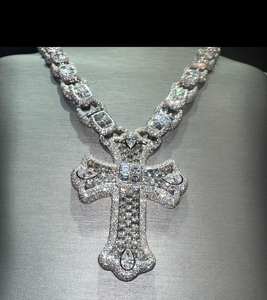 Colgante de Cruz de letra personalizada para mujer de Plata de Ley 925 Moissanite Iced Office/Career Gold/Silver Plated IGI Certified Charm - Product Image 3