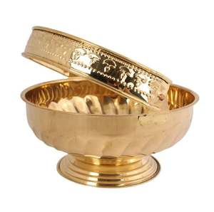 ถังใส่ดอกไม้ Puja ทองเหลืองขัดเงาสีทองล้วนดีไซน์ทำด้วยมือพร้อมที่จับ - Product Image 2