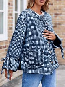 Blouson d'hiver matelassé en duvet de canard pour femme, veste bomber noire et rose, patchwork, designer de mode, veste courte personnalisée avec logo - Product Image 3