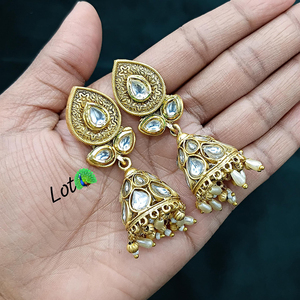 ต่างหูชุบทองและไข่มุก jhumki ที่ทำด้วยมือเครื่องประดับแบบดั้งเดิมสำหรับผู้หญิงเหมาะสำหรับสวมใส่ในงานเทศกาลเจ้าสาว - Product Image 2