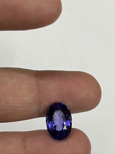 Loupe en Tanzanite naturelle de couleur Fine et de forme ovale de qualité, parfaitement fabriquée, pierre précieuse en vrac de 7.00 carat par Sadiya International - Product Image 3