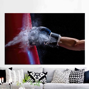 Arte en lienzo de boxeo: Decoración de pared para la sala de juegos con vidrio templado, Lienzo estirado - Product Image 1