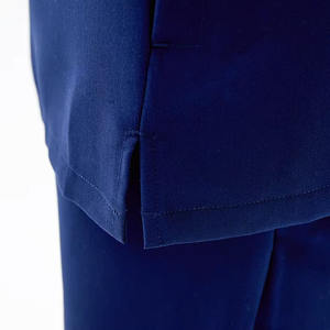 Nouveau modèle Uniformes d'infirmière médicale pour femmes Vente en ligne Vente en gros Costumes personnalisés Uniformes hospitaliers respirants - Product Image 2