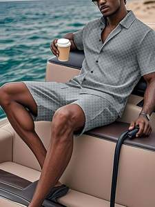 Survêtement 2 pièces en velours respirant pour homme Survêtements d'été décontractés Chemise à boutons à manches courtes Tenues courtes Ensembles de t-shirts pour homme - Product Image 2