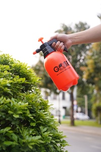 Chất Lượng Cao Bền Lồi Dưới Tưới Nước Có Thể Việt Nam Nhà Máy Tùy Chỉnh Màu Sắc HDPE Vườn Chăm Sóc Phụ Kiện Thoải Mái Xử Lý - Product Image 3