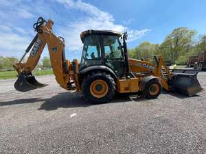 Chargeuse-pelleteuse d'occasion Case 590SV à vendre - Product Image 2