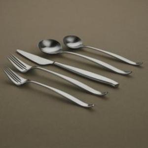 Juego de Cubiertos de acero inoxidable de primera calidad con bordes lisos y materiales ligeros perfectos para comidas formales e informales - Product Image 2