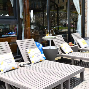 Chaises longues doubles en plastique <span class=keywords><strong>pour</strong></span> patio de <span class=keywords><strong>piscine</strong></span>, chaises longues <span class=keywords><strong>pour</strong></span> bain de soleil au bord de la <span class=keywords><strong>piscine</strong></span> - Product Image 4