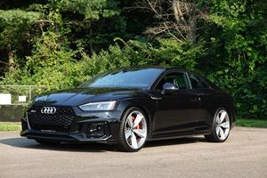 Audi RS5 berline 2019, 444 ch, V6 biturbo, boîte automatique légère à 8 vitesses, sièges en cuir non modifiés, toit ouvrant panoramique, transmission intégrale gauche, jantes R21 - Product Image 6