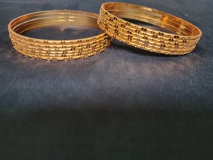 Nuevos brazaletes de moda con 22CT chapado en oro redondo en forma de moda diseñado brazaletes hechos a mano a la venta por exportadores - Product Image 2