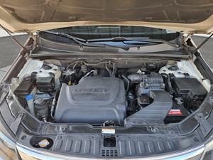 Kia Sorento R TLX 2010, SUV Mediano en Buen Estado, con 2 Llaves, Navegador, Asientos de Cuero, Volante a la Izquierda, ¡Excelente Estado! - Product Image 6