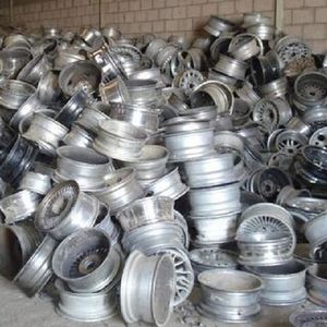 High Purity 99% Aluminum Wheel <b>Alloy</b> Compressed <b>Metal</b> Recycling Material - Product Image 2