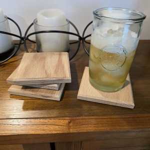 Posavasos de nogal natural Madera de lujo Perfecto para bebidas Protege las superficies con estilo Hecho a mano de La India por mn exports - Product Image 3