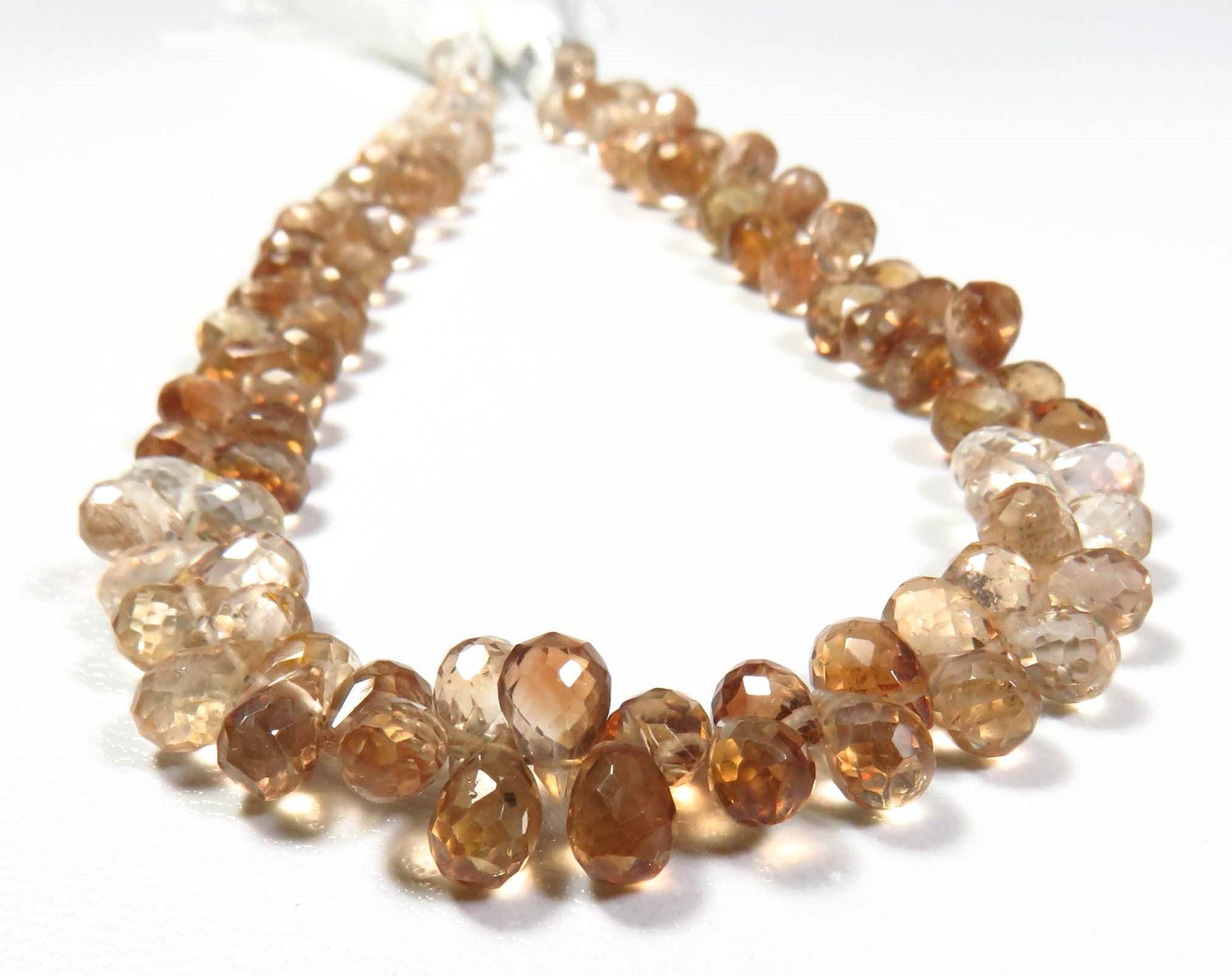 สีน้ำตาล