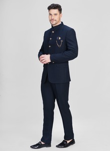 ชุดสูทสีเขียวเข้มดีไซน์โดดเด่นทันสมัยสำหรับผู้ชาย เหมาะสำหรับงานธุรกิจ งานแต่งงาน และการแต่งกายแบบมืออาชีพ ราคาดีที่สุดจากอินเดีย - Product Image 3