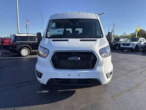 Fourgon Transit 350 XLT 2025, neuf, diesel, boîte manuelle, conduite à gauche, pneus R16, galerie de toit métallique, caméra arrière, à vendre - Product Image 3