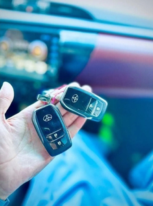 Toyota Hilux 2021 Renovada 2024 GR Monster DESIGN Equipamiento Completo Gama Alta - Product Image 2