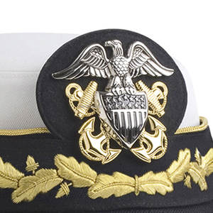 Accessoires d'uniforme de haut rang Casquette d'officier noire en laine avec logo brodé Nouvelle casquette d'officier au design élégant avec logo personnalisé - Product Image 3