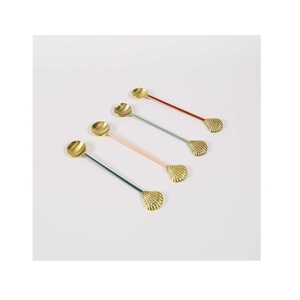 Ensemble de couverts en métal couleur or rose avec couverts de la meilleure qualité avec poignées en bois pour la vaisselle à la maison - Product Image 5