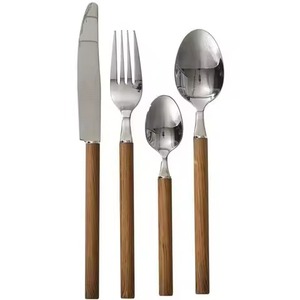 Ensemble de couverts cuillère, fourchette, couteau, 3 pièces, en acier inoxydable, disponible avec des manches en bois pour la table - Product Image 3