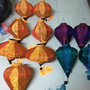 โคมไฟไม้ไผ่ผ้าไหม Hoi ของแท้70ซม. ของขวัญทางวัฒนธรรมหรือของที่ระลึกตกแต่งบ้านคาเฟ่ร้านอาหารและรีสอร์ท - Product Image 1