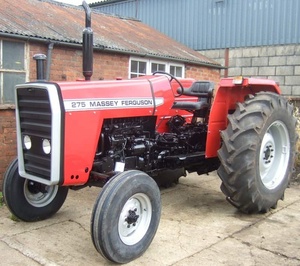 Tracteur à roues Massey Ferguson 290, 100 CV, moteur agricole, couleur rouge, modèle d'occasion - Product Image 4