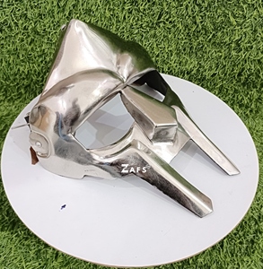 Masque facial de chevalier médiéval inspiré de MF Doom, casque de gladiateur en acier doux, accessoire de costume de cosplay pour Halloween et reconstitution historique - Product Image 4