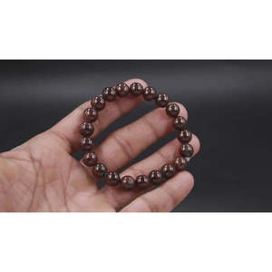 Bracelet de perles de grenat rondes et lisses de 8 mm, 7 pouces, en forme de boule, pour la guérison spirituelle, avec améthyste comme pierre principale, idéal pour un cadeau - Product Image 6