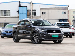 2025 2024 1.5T T ROC 300TSI DSG Véhicule essence à conduite à gauche très vendu avec 5 sièges et 5 portes SUV essence Vw <span class=keywords><strong>Troc</strong></span> - Product Image 2