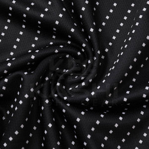 Uniformes de Fútbol al Por Mayor, Manga Corta, Secado Rápido, Logotipos y Colores Personalizados, Diseñados para Escuelas, Clubes y Equipos Profesionales - Product Image 6