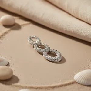 Colgante de Plata 925 con Cristal Geométrico, Diseño Minimalista, Joyería Unisex para Uso Diario, Microincrustaciones de Diamantes de Imitación, Eslabones Ovalados - Product Image 1