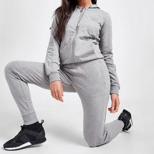 Nuevo y elegante chándal con logotipo personalizado, Tops cortos con hombros caídos, sudaderas con capucha y chándal para correr, conjunto de 2 piezas, chándales para mujer - Product Image 2