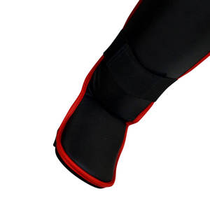 Protège-tibias miniatures légers et durables pour hommes et femmes, en matériau de haute qualité, avec logo personnalisé - Product Image 4