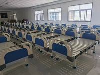 Lit médical manuel en métal, lit de soins multifonctionnel réglable pour patients, pour usage domestique et hospitalier Lisen MX-M6 en acier laminé à froid