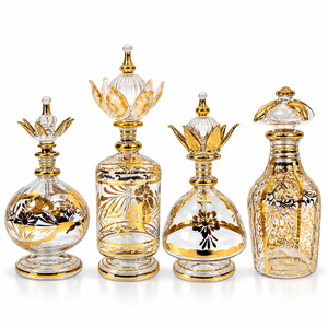 Flacon de parfum égyptien en verre artisanal à motif floral doré, édition limitée unique, avec bouchon décoratif en verre - Product Image 1