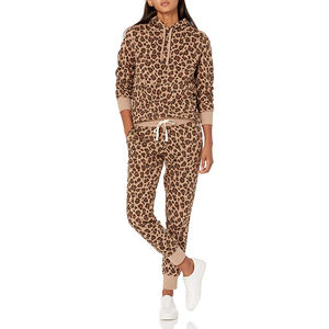 Sweat à capuche en molleton de coton de style tigre surdimensionné pour femmes Design court lourd personnalisé avec impression numérique pour l'hiver - Product Image 3