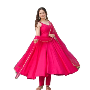 ชุดผ้าไหมโรมันแท้แบบเรียบง่ายแต่ดูสวยสำหรับงานเลี้ยงอาหารค่ำและเทศกาลพิเศษสุดเก๋ทันสมัยใส่สบายชุด anarkali kurti - Product Image 1