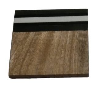 El mejor posavasos de taza de té Cuadrado y Redondo de estilo clásico personalizado hecho de madera de pino epoxi - Product Image 1