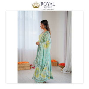 Suministro Directo de Fábrica, Ropa India Tradicional, Hermoso Traje Anarkali de Organza con Estampado Floral en Venta - Product Image 2