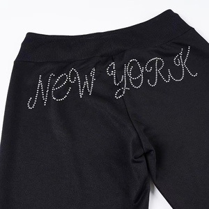 Ensemble de survêtements 2 pièces automne-hiver 2025 avec lettres diamantées, en fourrure respirante, comprenant un haut à capuche zippé à manches longues et un pantalon évasé - Product Image 5