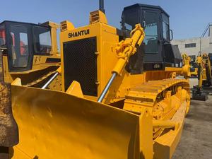 Bulldozer Shantui SD 22 d'occasion en excellent état, stock populaire avec composants essentiels du moteur, prix compétitif pour engins de terrassement - Product Image 5