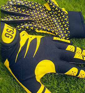 Gants de football américain pour adultes Design personnalisé Gants de réception d'extérieur respirants Impression de logo personnalisé Qualité supérieure - Product Image 6
