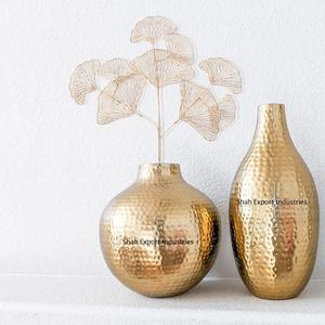 Nuevo Florero Decorativo de Metal Martillado en Color Dorado para Decoración de Mesa en el Hogar y la Oficina, Maceta con Forma de Capullo - Product Image 2