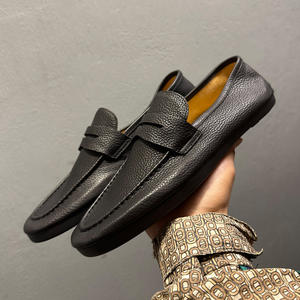 Zapatos Formales de Cuero Hechos a Mano para Hombre, Oxfords de Piel de Vaca, Diseño Clásico para Uso Ejecutivo, Zapatos de Trabajo para Hombre - Product Image 1