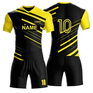 사용자 정의 새로운 디자인 축구 착용 고품질 빠른 건조 스포츠 착용 OEM 축구 유니폼 사용자 정의 로고