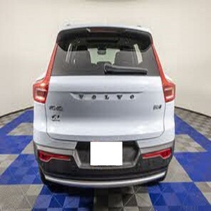 Meilleures ventes 2025 V-o-l-v-o X-C-40 B5 AWD Automatique - Product Image 3