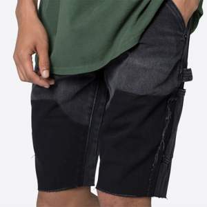 Pantalones cortos de mezclilla de verano para hombres con estilo: duraderos, ligeros y perfectos para el uso diario y el clima cálido - Product Image 5