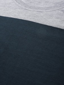 T-shirt de luxe pour homme en coton premium à col rond, vêtement décontracté, logo personnalisé, OEM ODM, faible MOQ - Product Image 5
